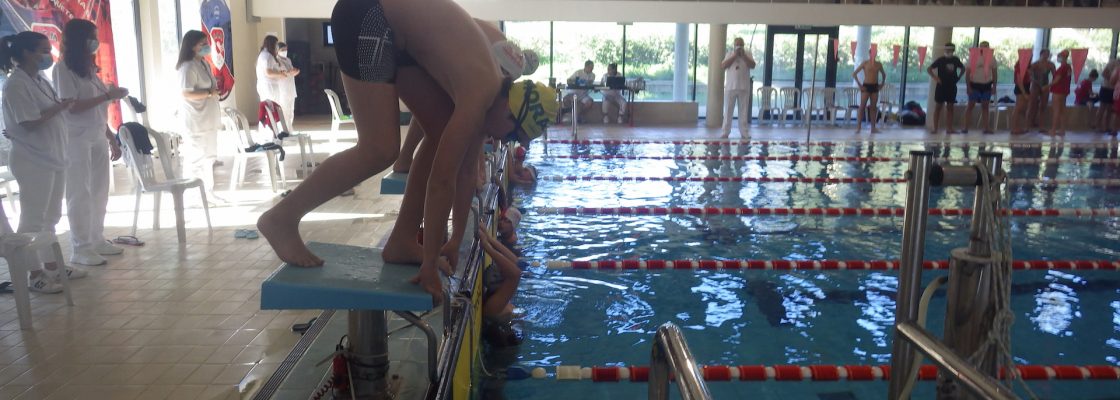 Escola Municipal de Natação participou no Torneio Cidade de Montemor