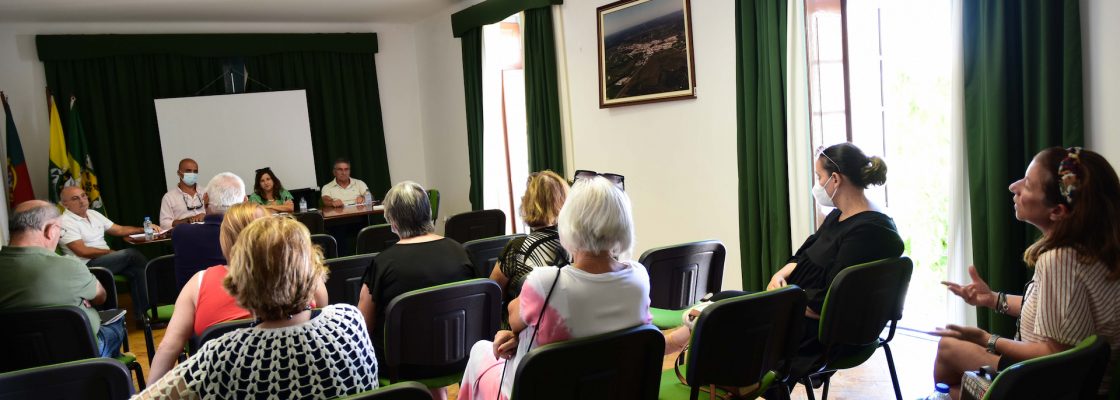 Executivo Municipal ouve sugestões e dá respostas aos munícipes de Cabeção