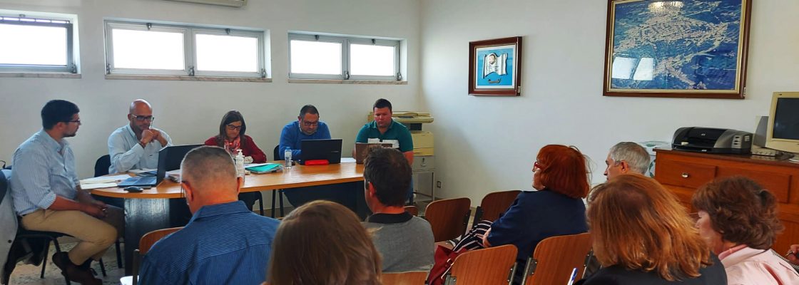 Reunião de Câmara descentralizada ocorreu em Brotas