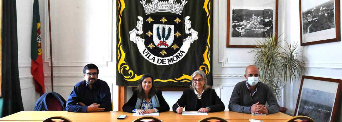 Município de Mora assina auto de transferência de competências na área da saúde
