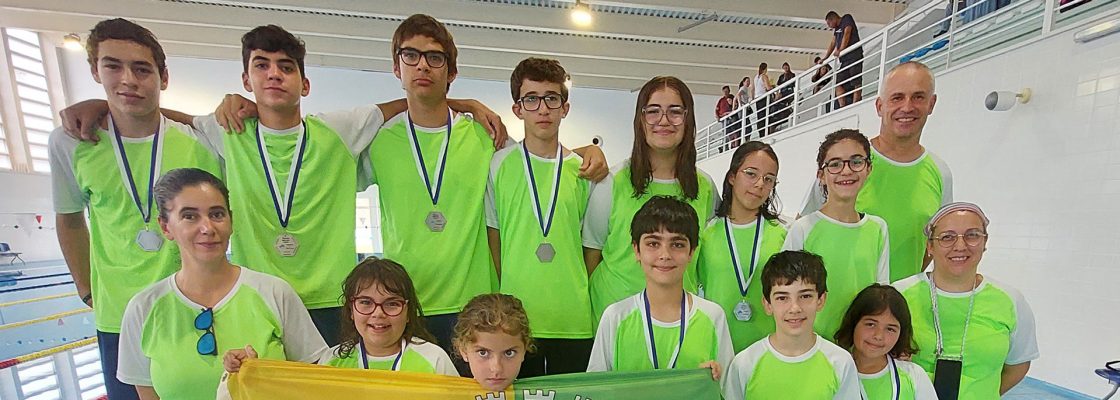 Escola de Natação participa em torneios em Odemira