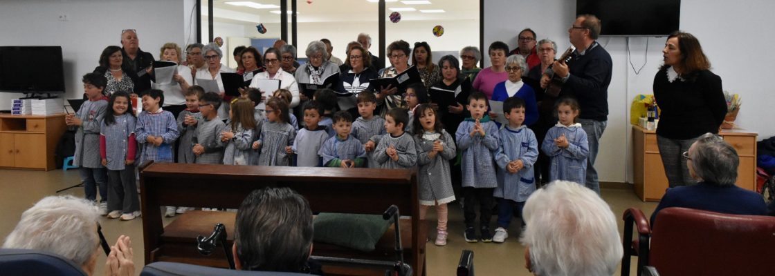 Sala 2 do Jardim de Infância de Mora participa no desafio Cantares Alimentares