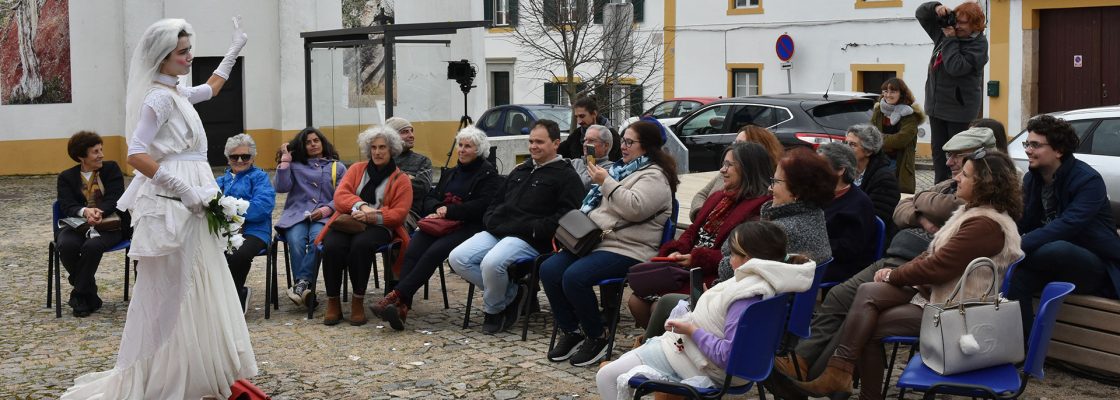 Peça de teatro “Aceitas?” anima público na Casa-Museu Manuel Ribeiro de Pavia