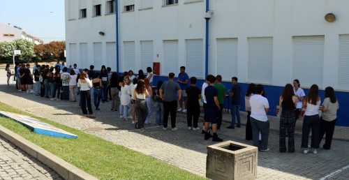 “Dar Voz às Profissões”