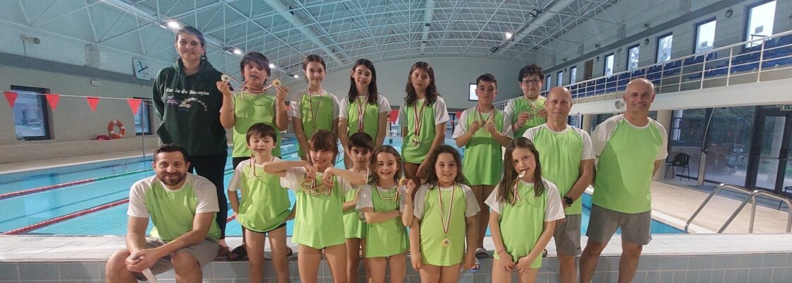 Escola Municipal de Natação em destaque no encontro de Escolas de Natação em Montemor