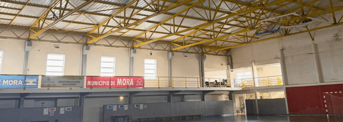 Município de Mora reabilitou cobertura do Pavilhão Municipal de Mora