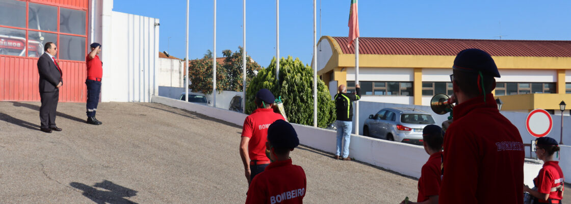 Concelho de Mora assinala o 52.º Aniversário da Revolução dos Cravos