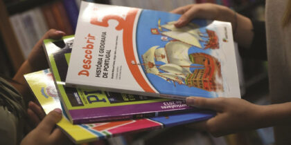 Livros de fichas gratuitos para todos os alunos do Agrupamento de Escolas de Mora
