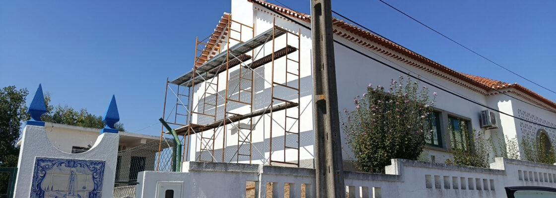 Manutenção do edifício da Cantina Escolar de Cabeção