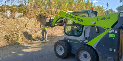 Limpeza de bermas e valetas prepara vias para a época das chuvas